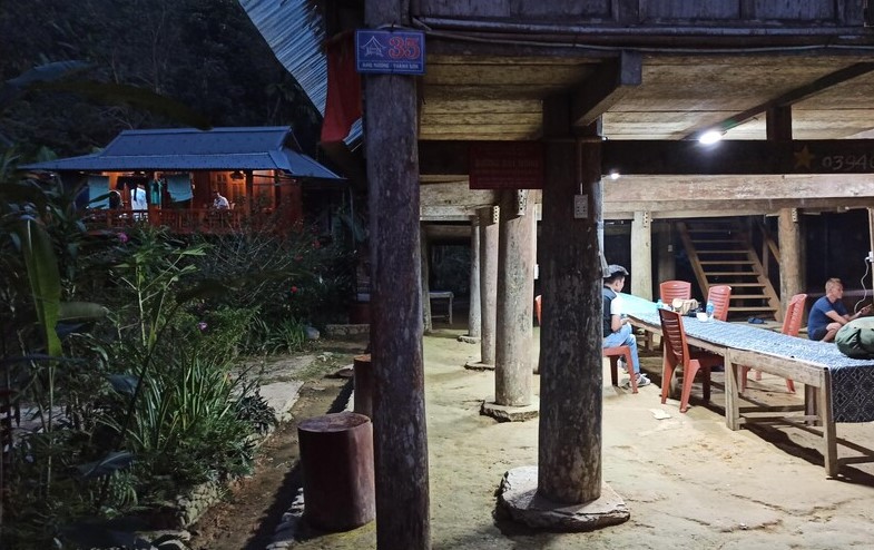 Homestay Lo Van nam in Kho Muong Village