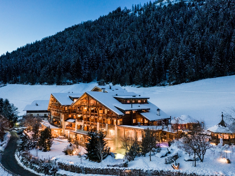 Sneeuwwandelen in de Dolomieten in Italië