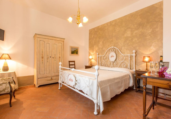 2 persoonskamer in agriturismo Le Checche in Toscane