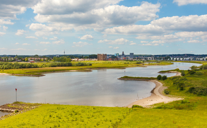 Wandelen langs water Nederland