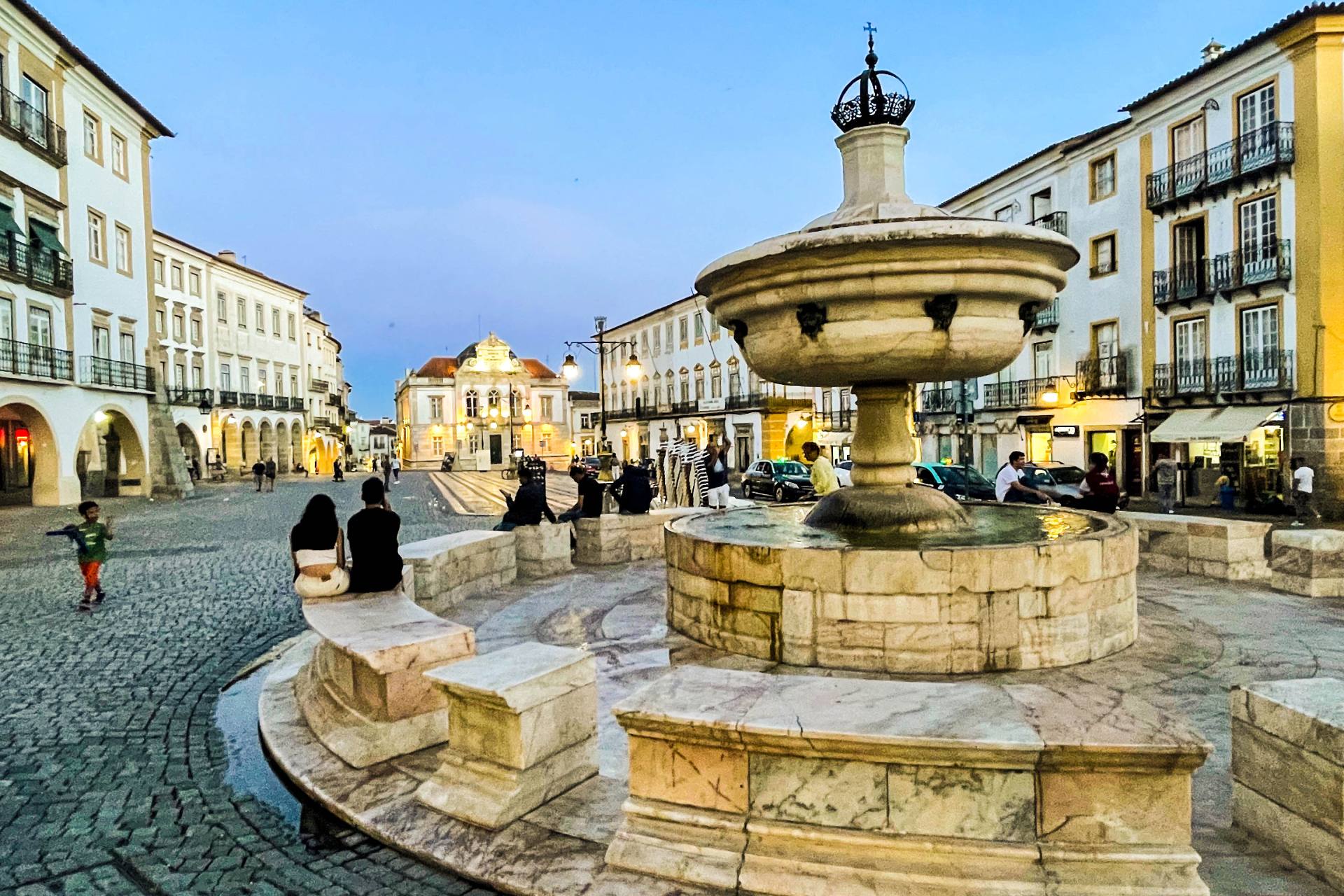 fietsvakantie alentejo-evora garibaldo plein