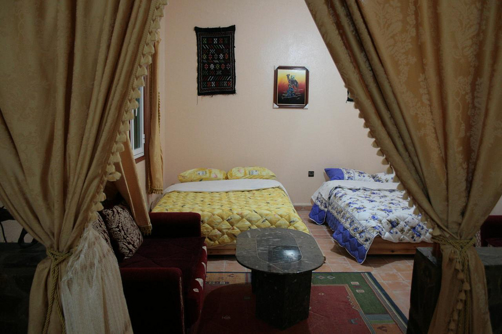 Kasbah_Meteorites_5.jpg
