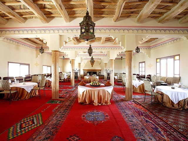 restaurant_1.jpg