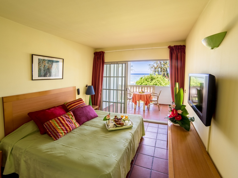 RE_Nautile_Chambre_vue_mer_2_WEB.jpg