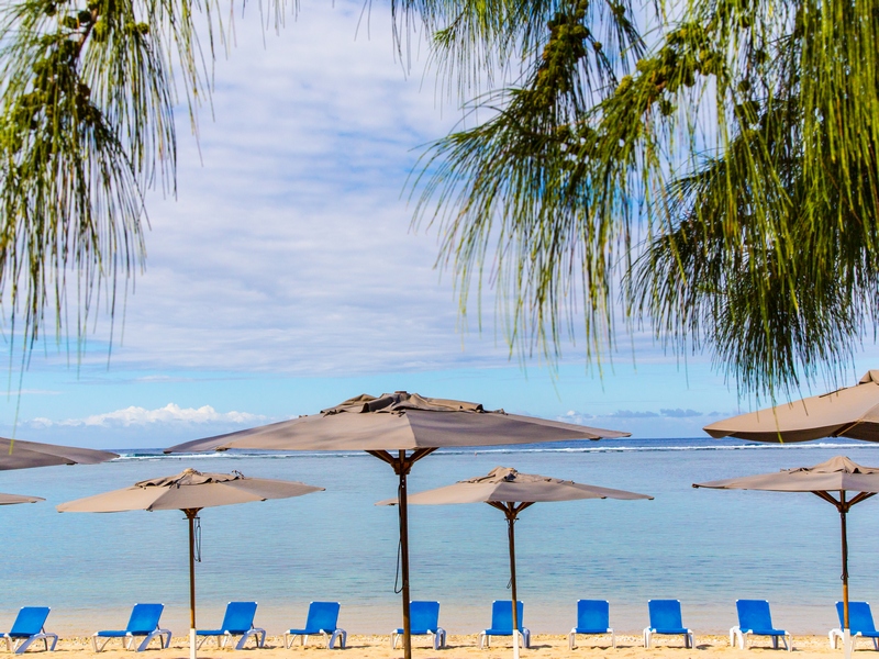 RE_Nautile_Plage_10_parasols_WEB.jpg