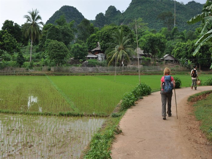Mai_Chau_Eco_Lodge_hikers.jpg