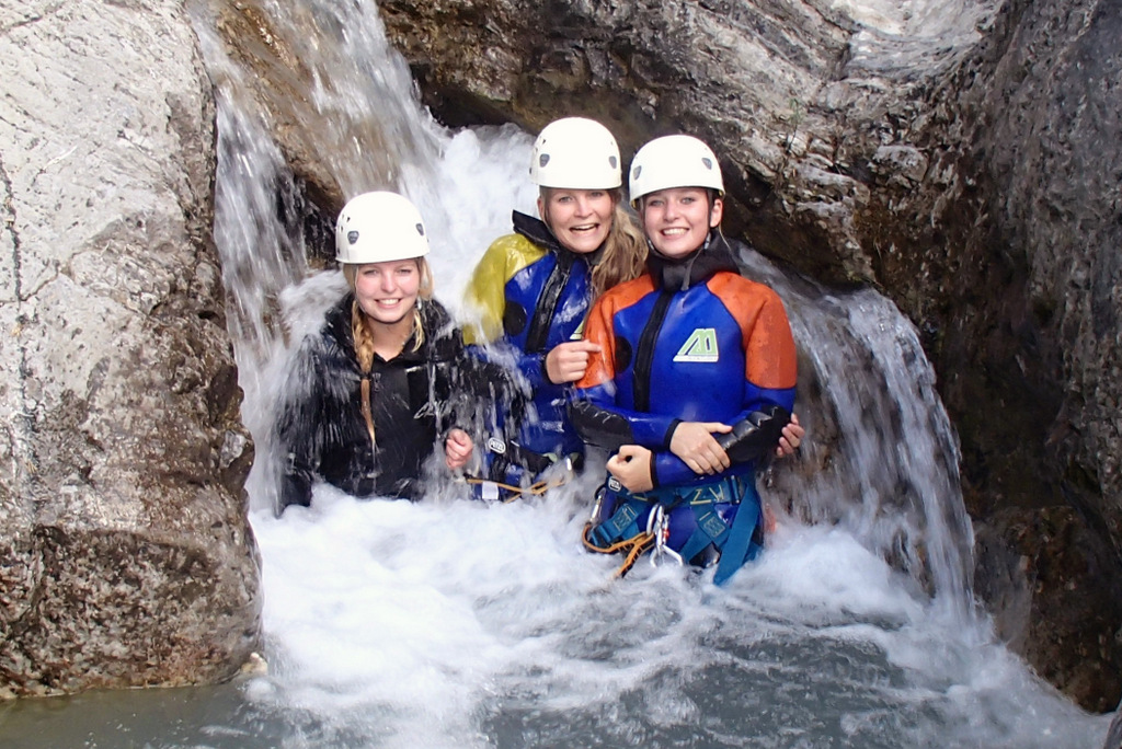 Canyoning_smile.jpg