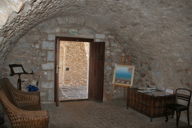 lounge_2.jpg