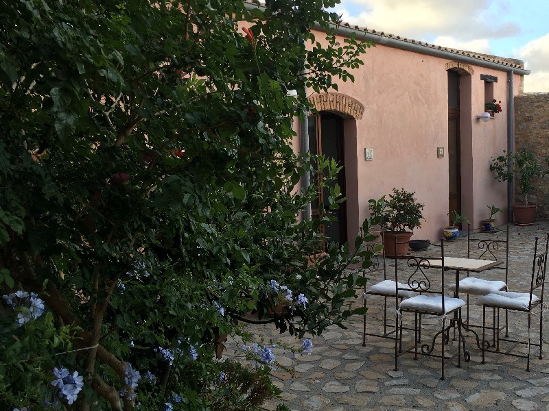Courtyard.jpg
