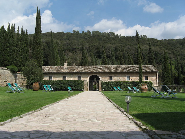 abbazia_s_pietro_in_valle_2.jpg