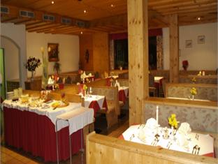 restaurant.jpg