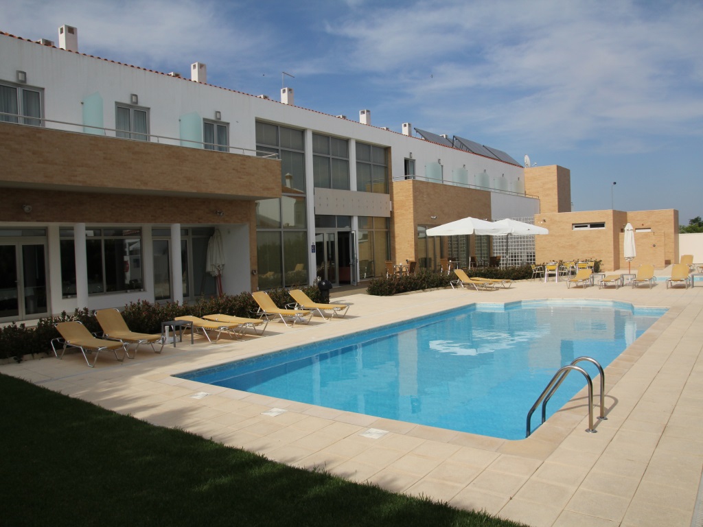 piscina1.jpg