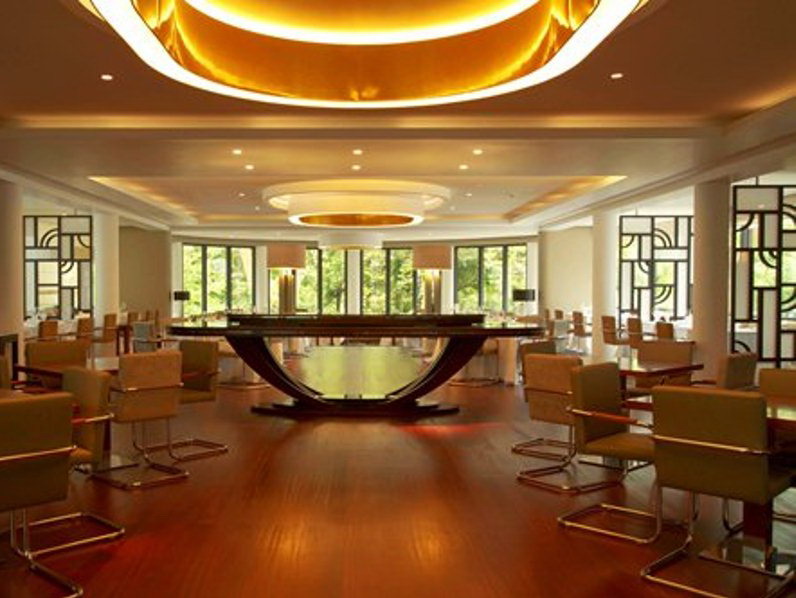 TN_Restaurant_edit2.jpg