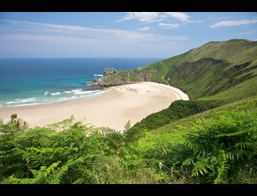 Cantabrische_groene_kust_shutterstock_91070234.jpg