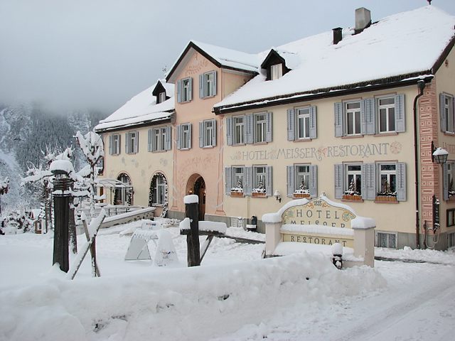 hotel_meisser_in_guarda.jpg