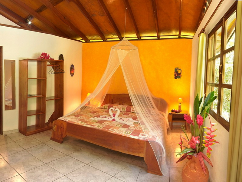 CR_Suizo_Lodge_habitacion_standard_01_WEB.jpg