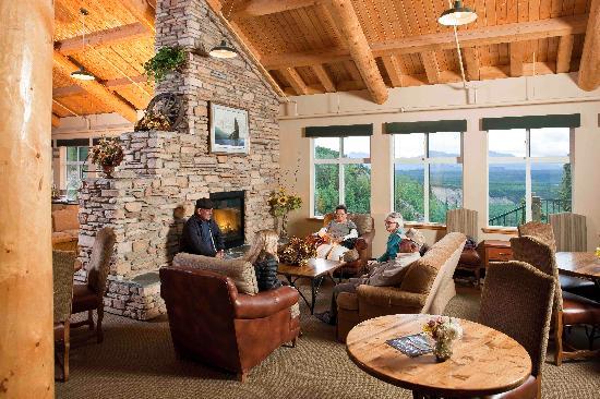 grande-denali-lodge-lobby.jpg