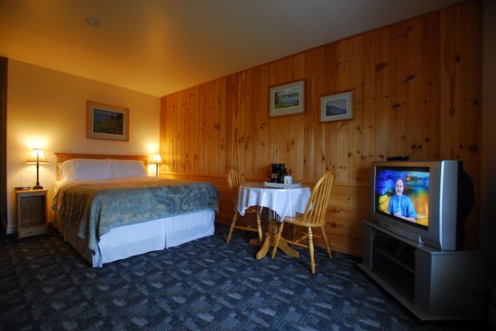 Castle_Rock_room.jpg