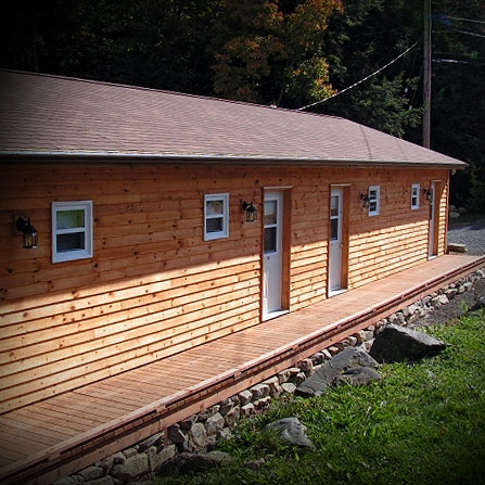 Mersey_River_lodge.jpg