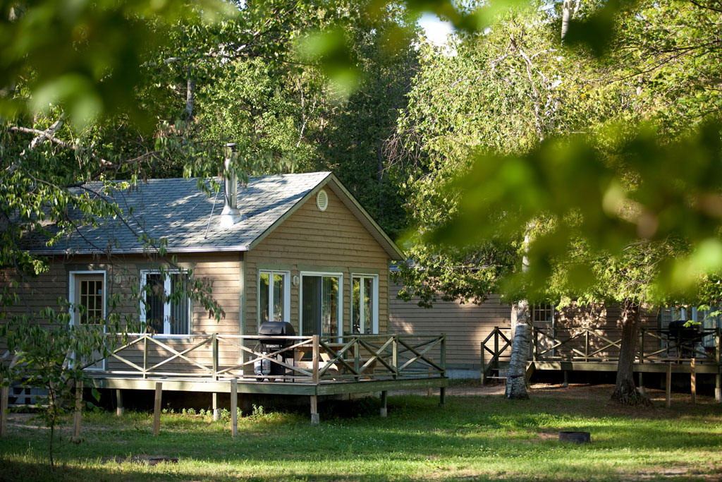 lac-simon-cabin.jpg
