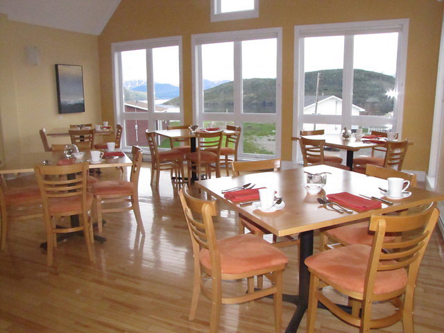 neddies-harbour-inn-restaurant.jpg