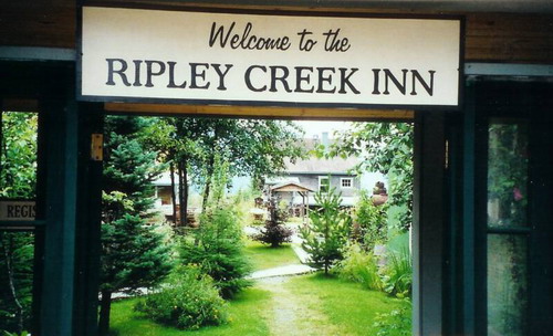 welkom_bij_ripley_creek_inn.jpg