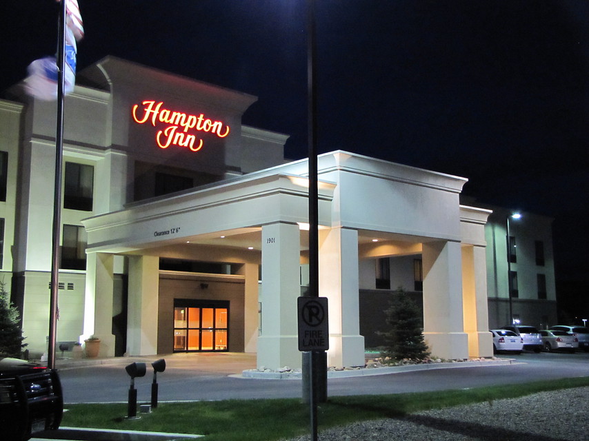 Hampton_inn_ext_14076.jpg