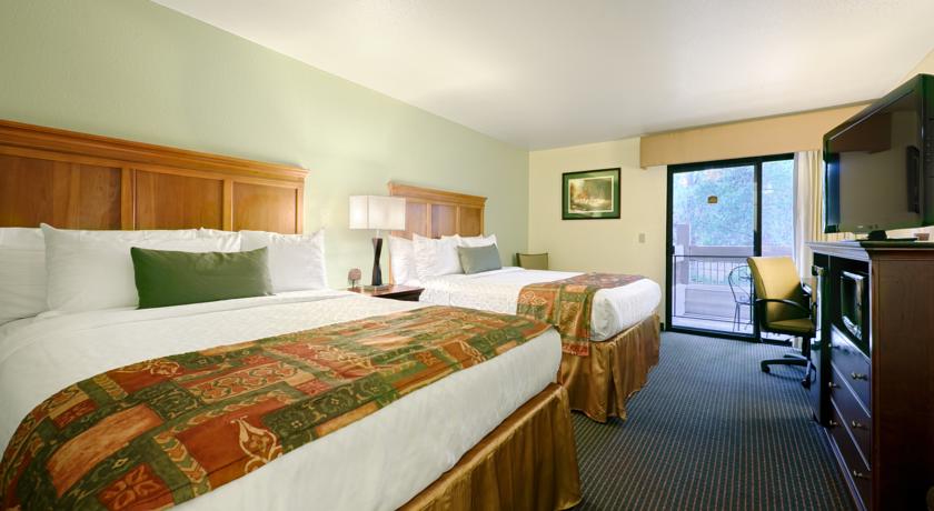 Sonora_Oaks_room.jpg