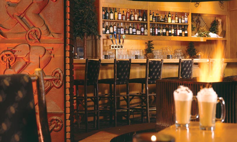 yosemite-lodge-lounge.jpg
