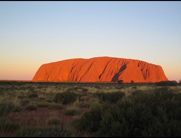 uluru_at_sunset.jpg