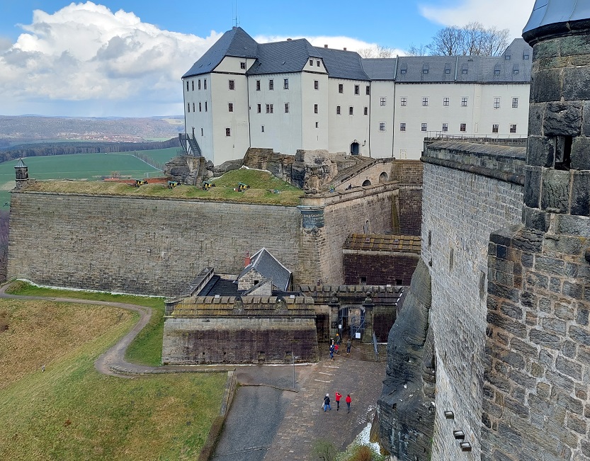 Vesting op de tafelberg en rotsenlabyrint