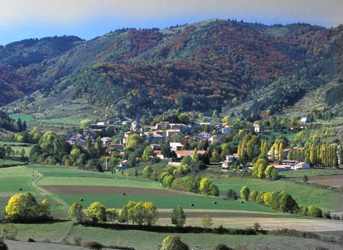 Aankomst in het bergdorpje