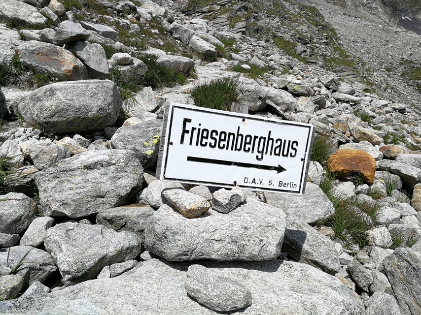 Naar het Friesenberghaus (2498 m)