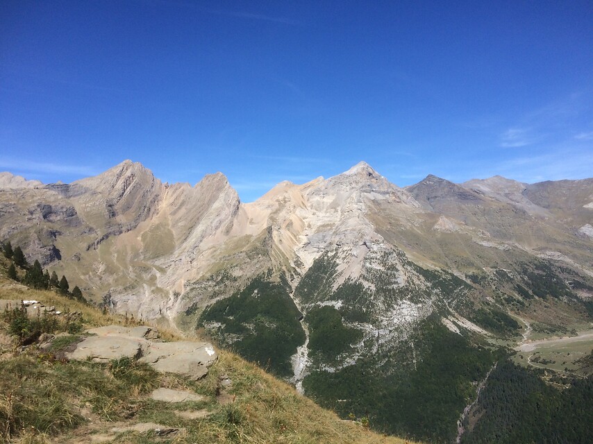 Van Refugio de Góriz naar Refugio de Pineta