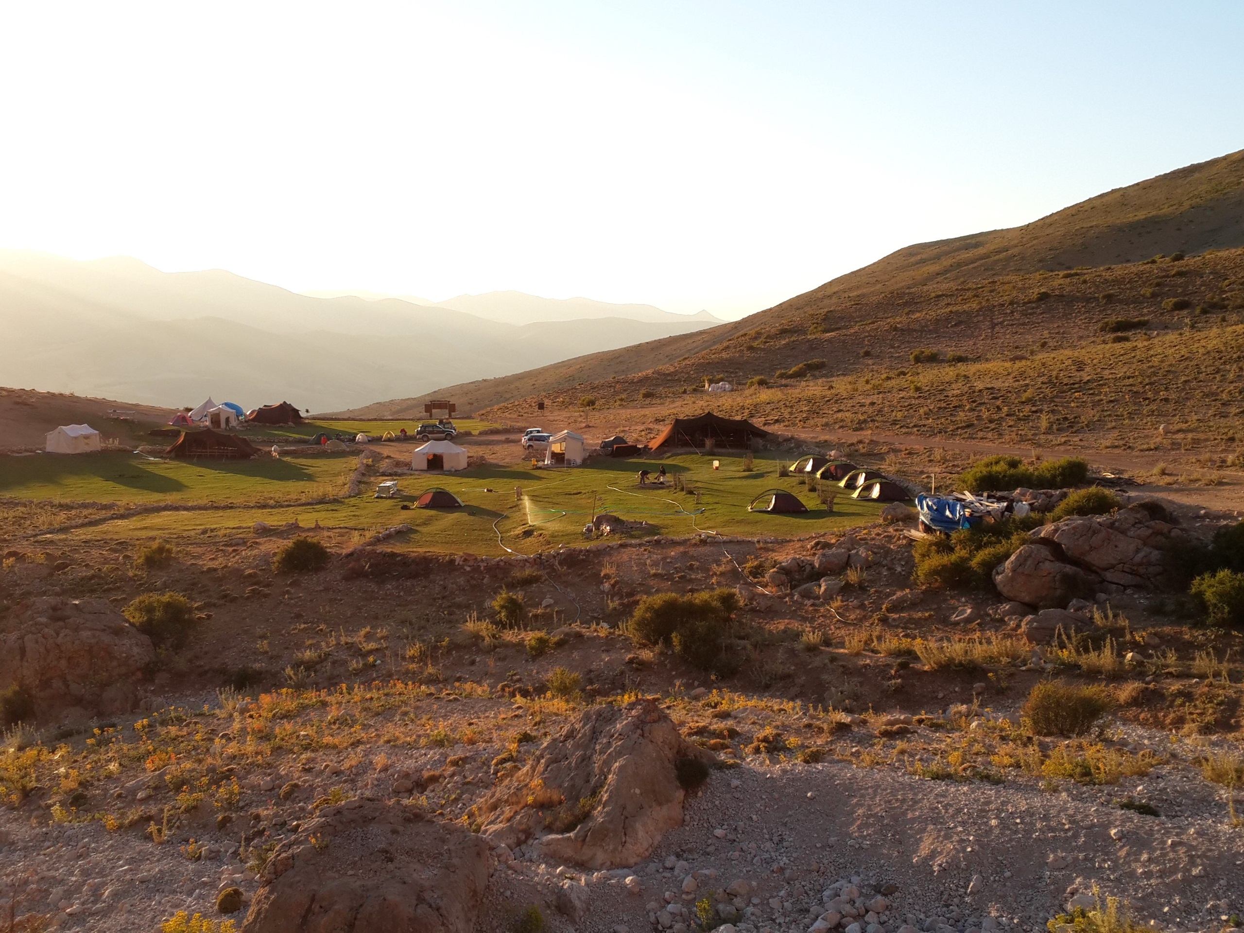 Hoogvlakte en semi-nomaden op weg naar tentenkamp Sokulupinar